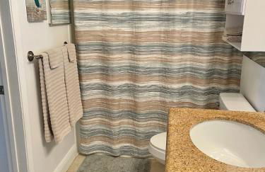 Relaxing Condo with Heated Pool - Foto 9