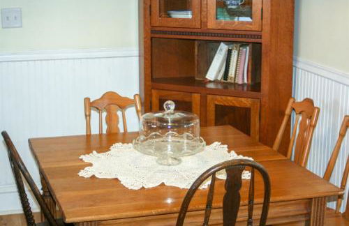 Restored historic home near ND and Amish Country - Foto 20