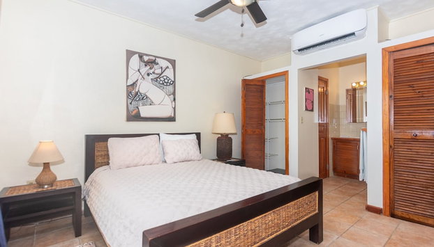 West Bay Mall Condo 8 2 Bedroom Condo by RedAwning - Foto 2, Habitación