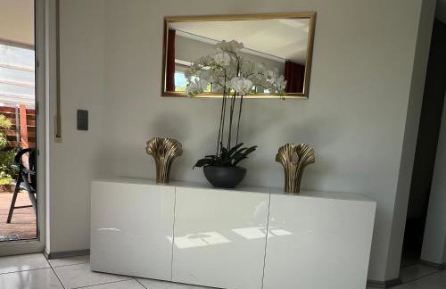 Design-Terrasse-7 Personen-Netflix-Garage-Seenah - Foto 18