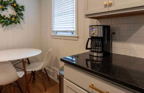4 BR Sleeps 10 Near UGA & Downtown - Photo 30