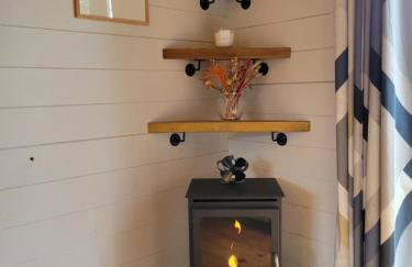 The Retreat 1 bed cabin in the woods - Foto 6