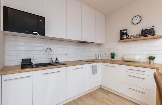 Spadochroniarzy 8b/13 by Renters - Photo 5