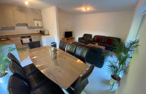 Neubau Luxusanlage Gesamte Haus - Foto 2