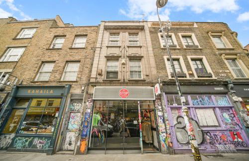 Famous Brick Lane - 1 Bed London Flat with Large Patio - Perfect for long stays - Foto 22