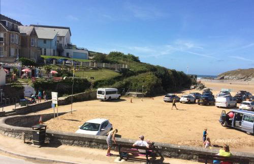 The Beach House & Porth Sands Apartments - Photo 32