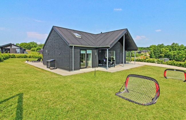 "Thorfin" - 200m from the sea - Photo 8