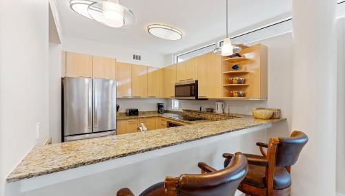 Crescent Condos By Beachside Management - Foto 5, stove, dishwasher