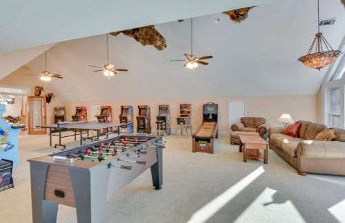 Blairsville Mansion with Hot Tub, Casino and Games! - Foto 14