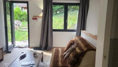 Agréable appartement rénové situé dans les hauteurs de Brides - Foto 4