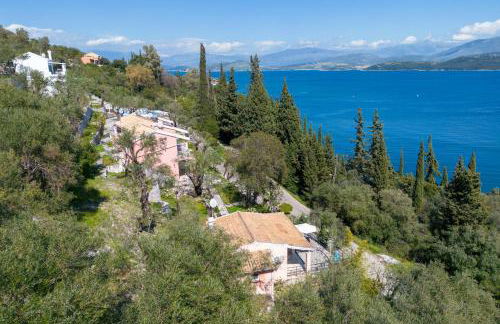 Kerasia Villas - 4 apartments & cottage - Photo 14