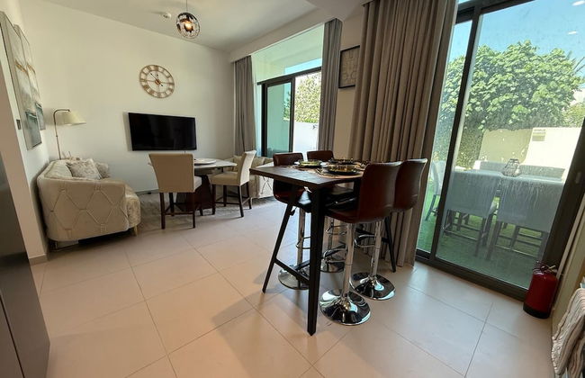 Elegant Stay in Ranches Villa - Photo 23