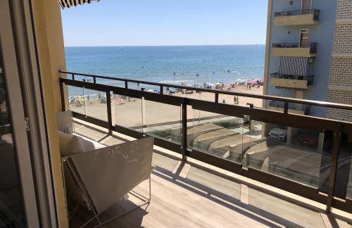 Modern Apartment Frontline Beach - Foto 2