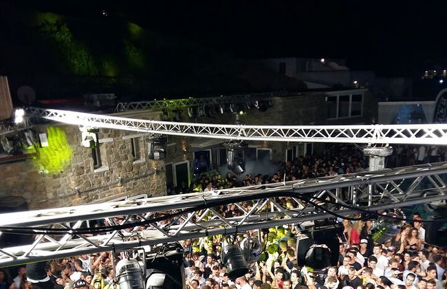 Reservas VIP para vida nocturna y diurna desde Mykonos - Foto 4