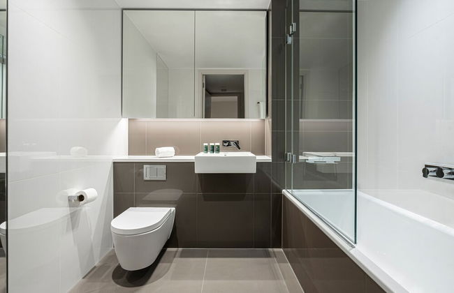 Sensational Two-bedroom Apartment by the River - Foto 28