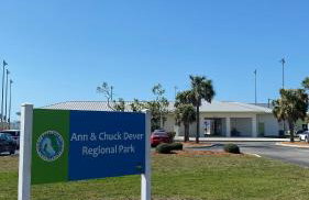 Paradise Home, Tranquil canal view 3-BDR in Golfers paradise - Foto 64