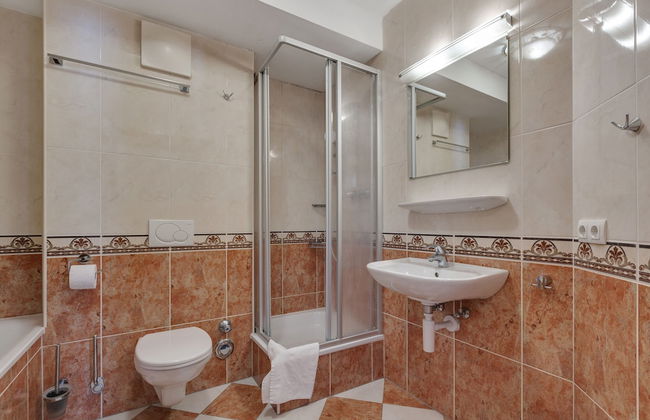 Chalet in Saalbach Near Ski Lift - Foto 16