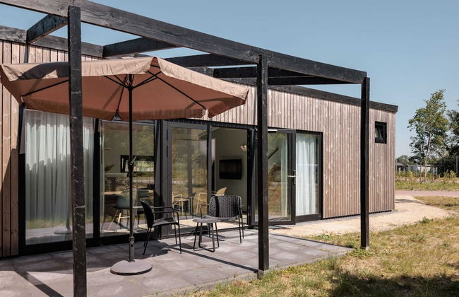 Comfortable Lodge in a Holiday Park - Foto 28