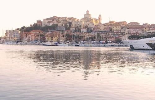 Classic Home Porto Maurizio - Photo 19