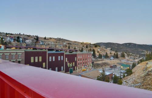 Steps to Casinos and Shuttle! Central City Home Base - Foto 1