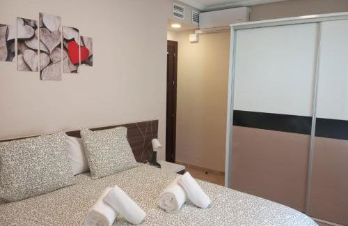 PLAZA AYUNTAMIENTO 3 HaBITACIONES B&A - Foto 1