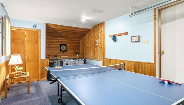 Shady Pines by Avantstay Enclosed Porch, Game Rooms, & Lake/beach Access! - Foto 3, Interior