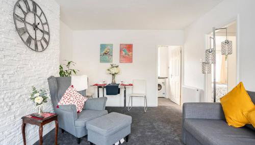 MOYDOM Cosy Apt sleeps 4 with self breakfast & carpark - Foto 5