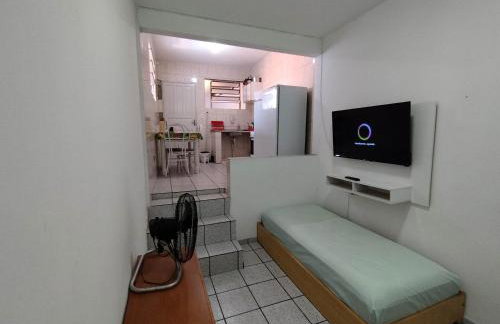 Seu Apto Centro Praia da Costa 9 Simples e Barato Mobiliado Ar Cond Fogão TV Geladeira Local Excelente - Foto 15