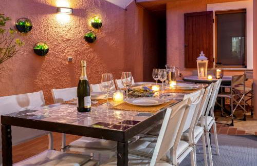 Villa Patty with infinity pool in front of the sea, parking and wifi - Foto 70