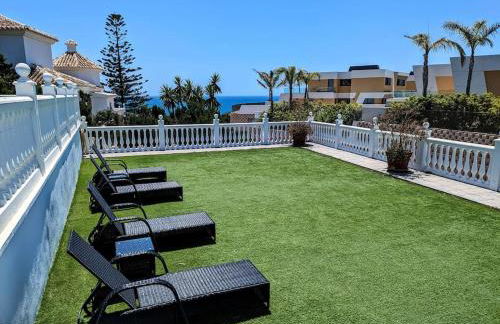 Dream beach-side villa with sea views & close to golf - Photo 39