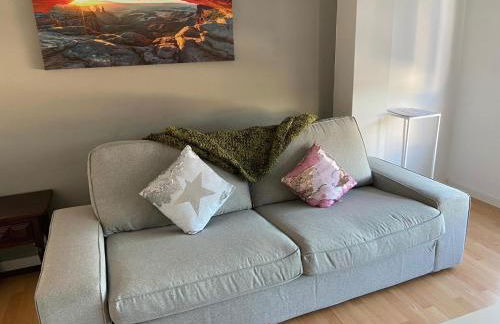 Amplio piso con vistas en la entrada del camino C4 - Photo 13