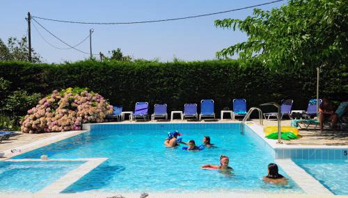 Palirria Hotel & Studios - Foto 4