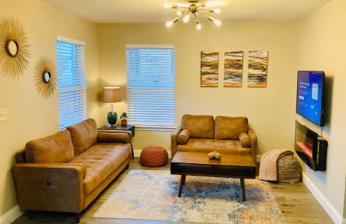 Pensa-Cozy Downtown bungalow, w/ backyard oasis! - Foto 3