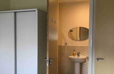 Cosy House near city centre and football stadium - Foto 19