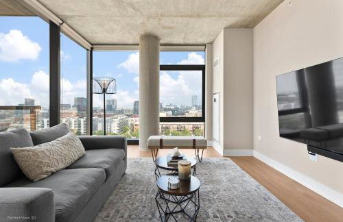 Sage Modern Apartments Near Union Park in West Loop - Photo 12