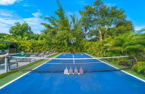 Luxury Villa Solara w Heated Pool Hot Tub BBQ - Foto 40