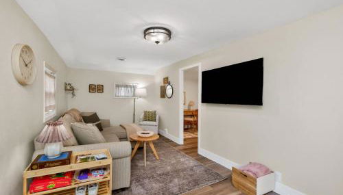 Prime Ames Location 2BR 1BA Near ISU - Foto 5