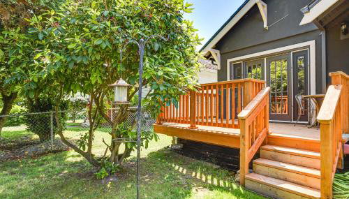 2 Mi to Dtwn Tacoma Charming Home with Deck and Yard! - Foto 2