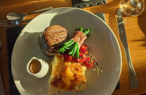 Dog friendly, Roof top hot tub, Panoramic views. - Foto 31