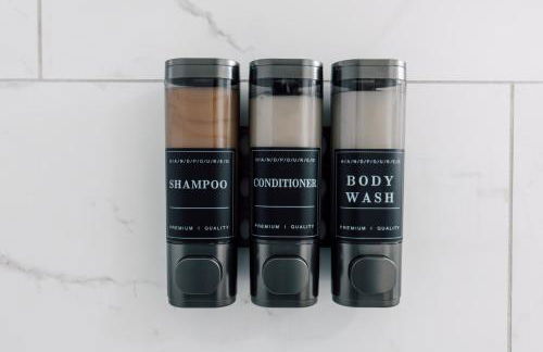 The Little Blue House - 1 King & 3 Queen beds - Foto 22