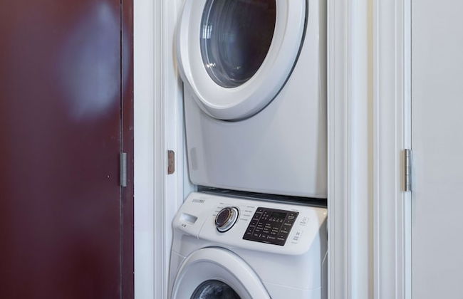 Sosuite 2BR Apt w Balcony W D Gym On-site Bar - Foto 27