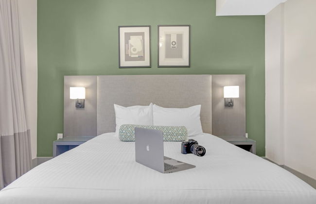 Roami at Habitat Brickell - Photo 41