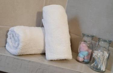 Almira Ghouse - Foto 4