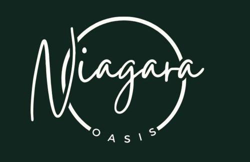 Charming 4BR Niagara Apartment Great Location - Foto 2