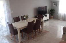 Valdebek Apartments with pool - Photo 23