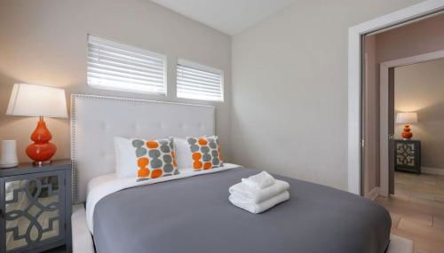 Two Townhomes - Hot Tubs and Rooftop Balconies - Foto 4