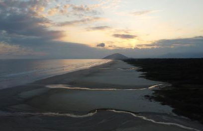Maré de Lua Boracéia - Casas com 1 e 3 quartos - 1 quarteirão da Praia de Boracéia - São Sebastião - Foto 22