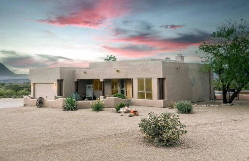 Stargazers Private Paradise with Pool and Hot Tub! - Foto 4