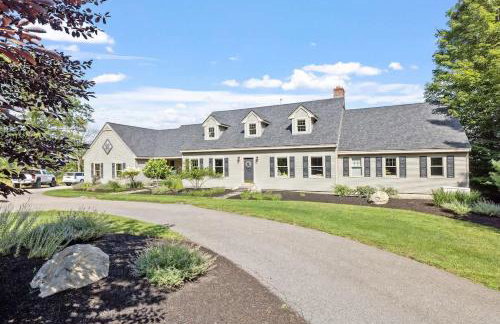 Lakeside Luxury Retreat with Winnipesaukee Views - Foto 21