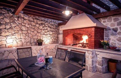 3 Bedroom Amazing Home In Vid - Foto 12